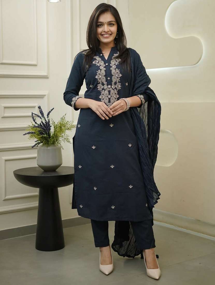 women solid with work three quarter sleeve kurta pant with dupatta set - 22224536 -  Standard Image - 2