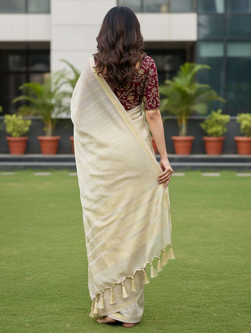 women foil printed embellished saree with blouse - 22225113 -  Standard Image - 2