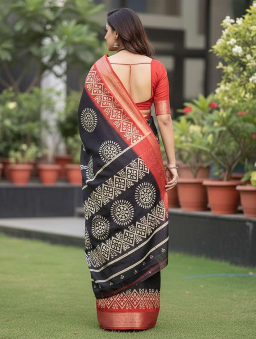 women printed casual wear saree with blouse - 22225118 -  Standard Image - 2