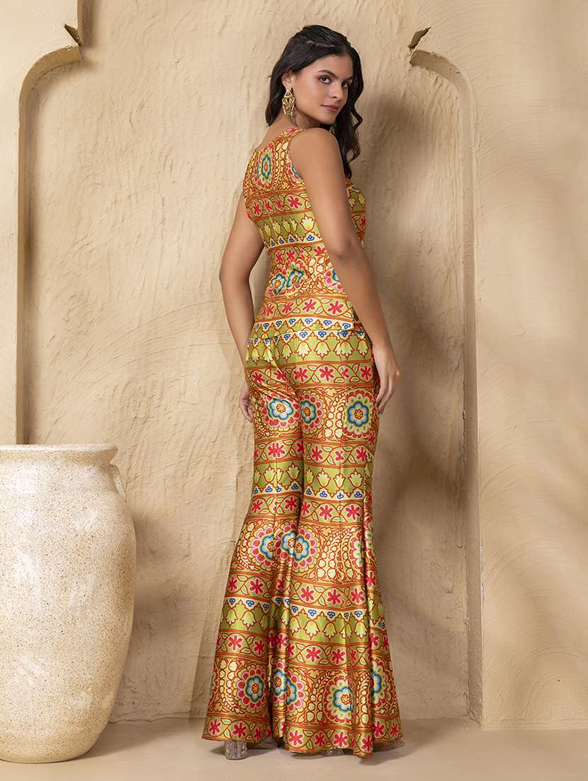 women printed sleeveless ethnic co-ord set - 22225162 -  Standard Image - 2