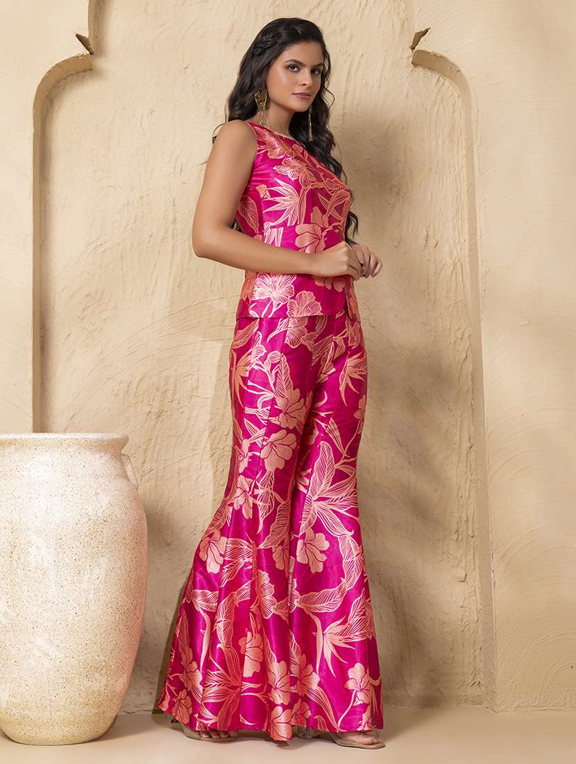 women printed sleeveless ethnic co-ord set - 22225164 -  Standard Image - 2