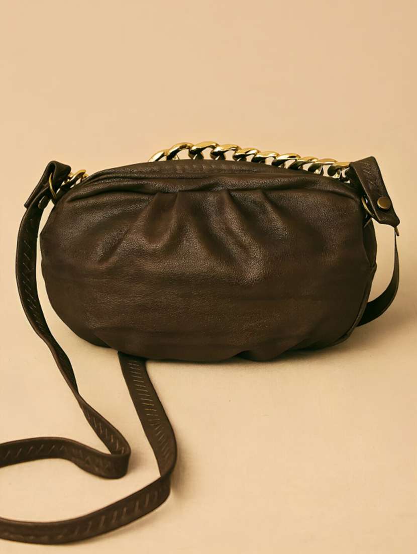 women brown chain design handbag - 22225204 -  Standard Image - 2