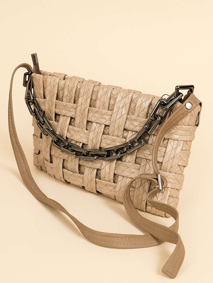 women woven sling bag with chain detail - 22225232 -  Standard Image - 2