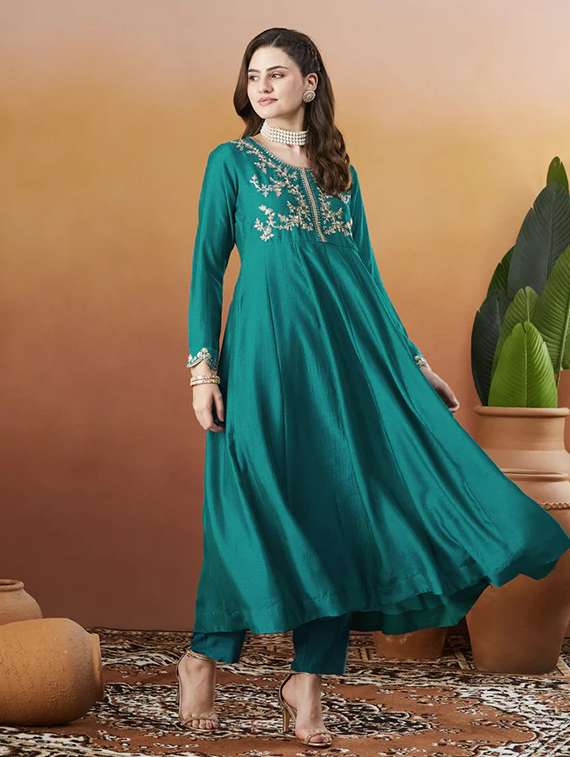 women solid with work long sleeve kurta pant with dupatta set - 22225271 -  Standard Image - 2