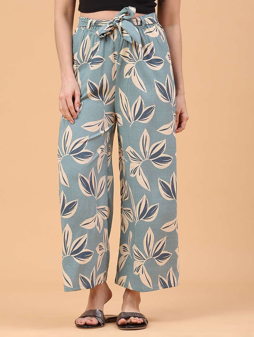 women printed mid rise wide leg trouser