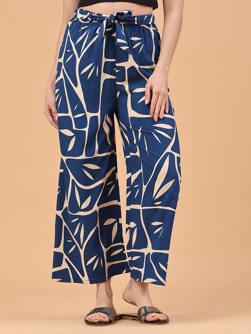 women printed mid rise wide leg trouser