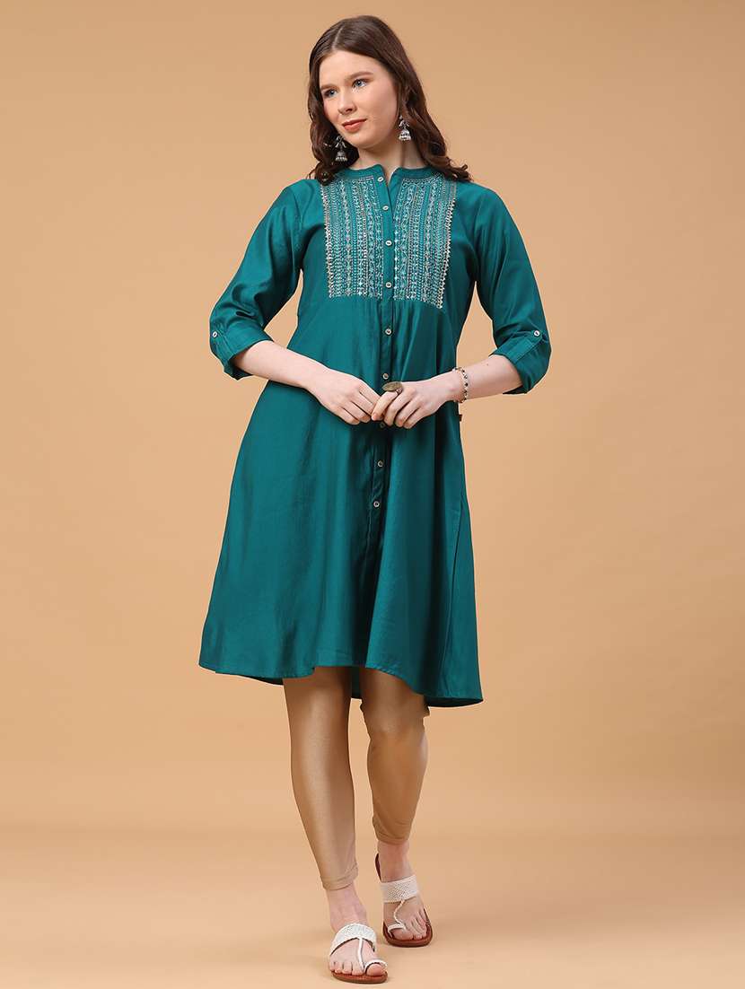 women solid with work three quarter sleeve a-line kurta - 22226260 -  Standard Image - 2