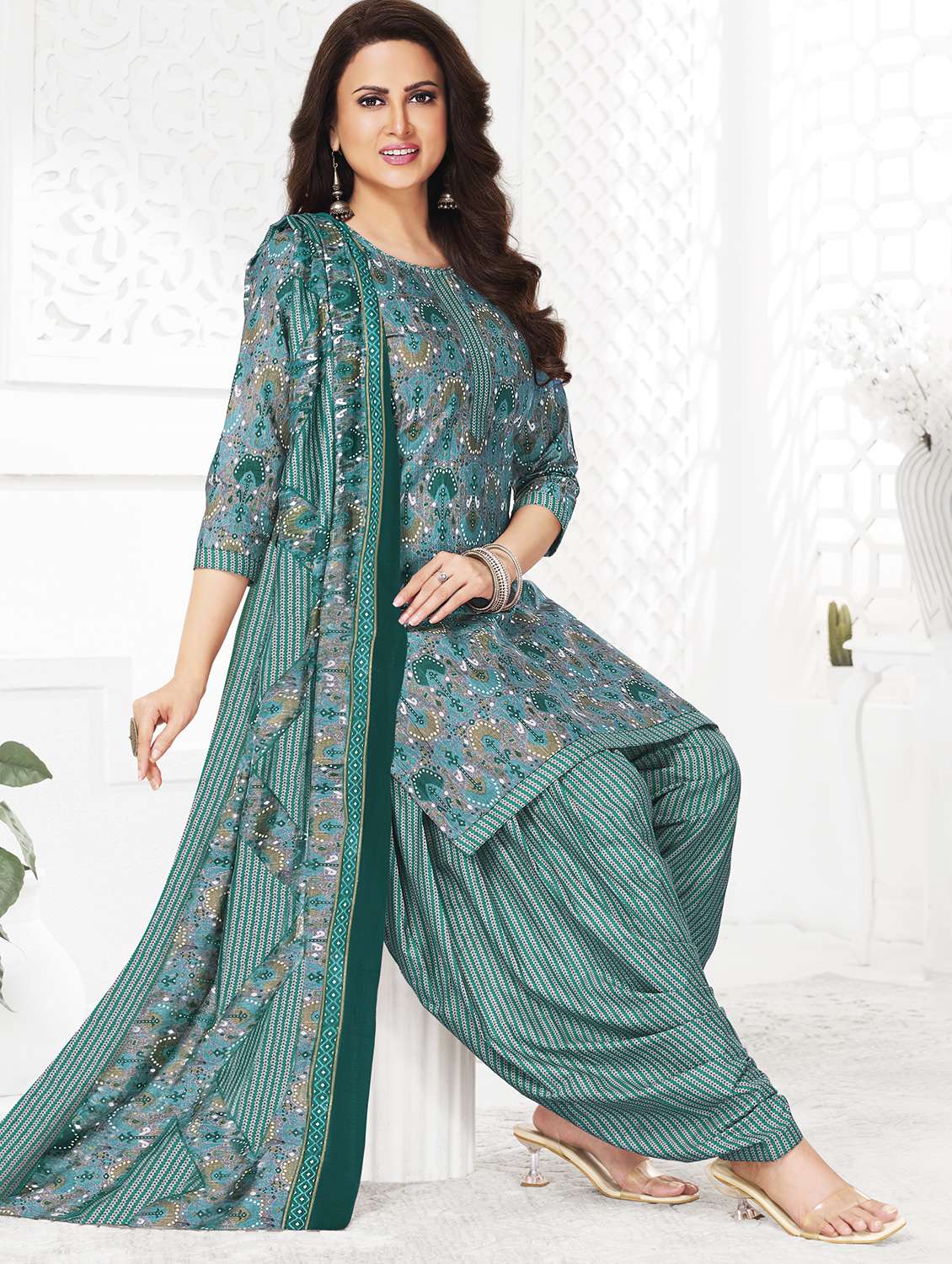 women printed unstitched salwar suit set - 22226356 -  Standard Image - 2