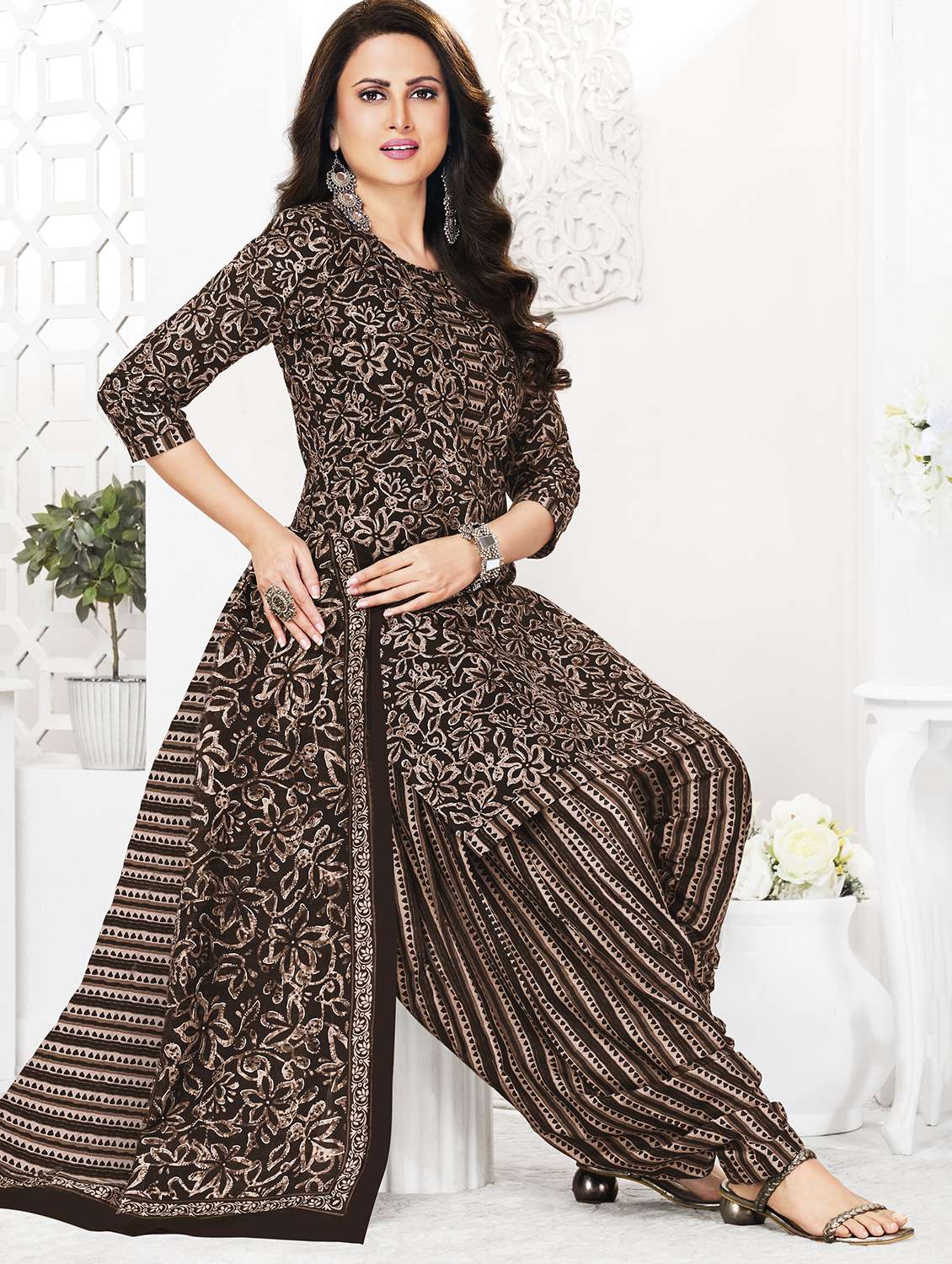 women printed unstitched salwar suit set - 22226357 -  Standard Image - 2