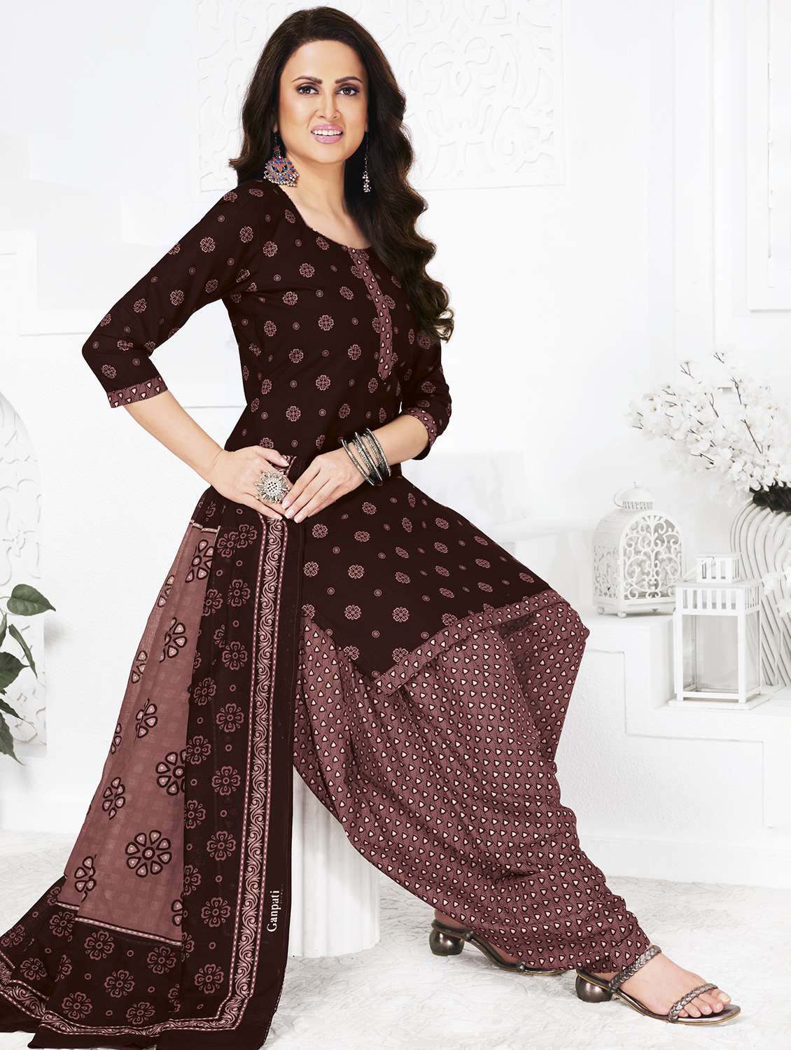 women printed unstitched salwar suit set - 22226369 -  Standard Image - 2