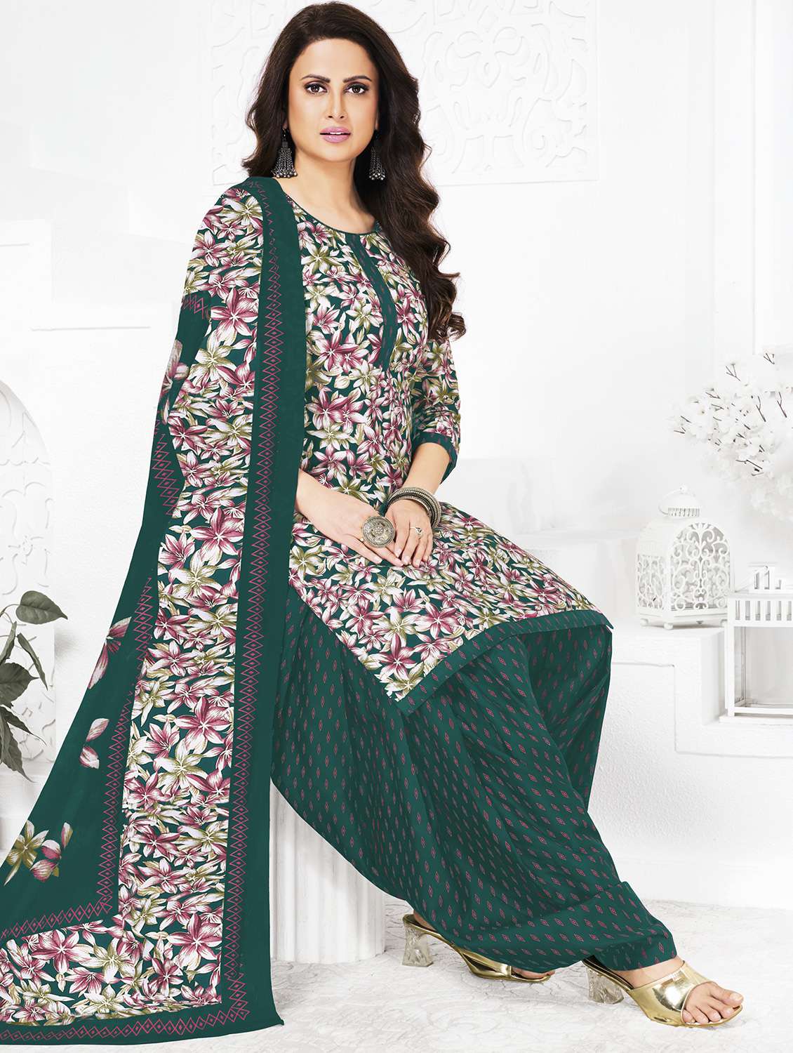 women floral printed unstitched salwar suit set - 22226381 -  Standard Image - 2