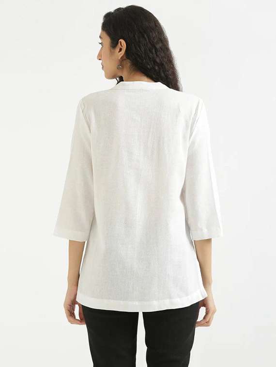 women solid three quarter sleeve straight kurti - 22226445 -  Standard Image - 2