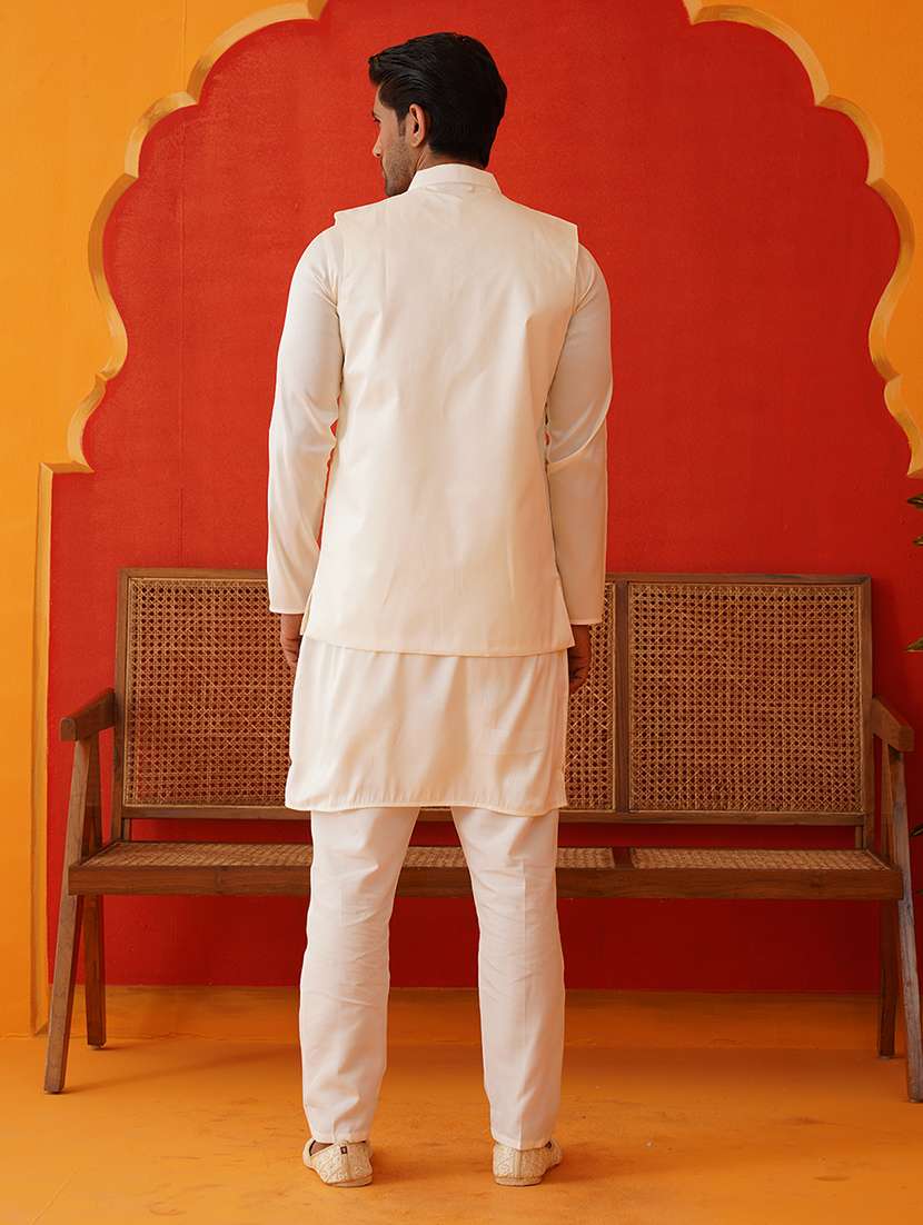 men solid with work mandarin neck kurta pyjama with jacket set - 22226469 -  Standard Image - 2