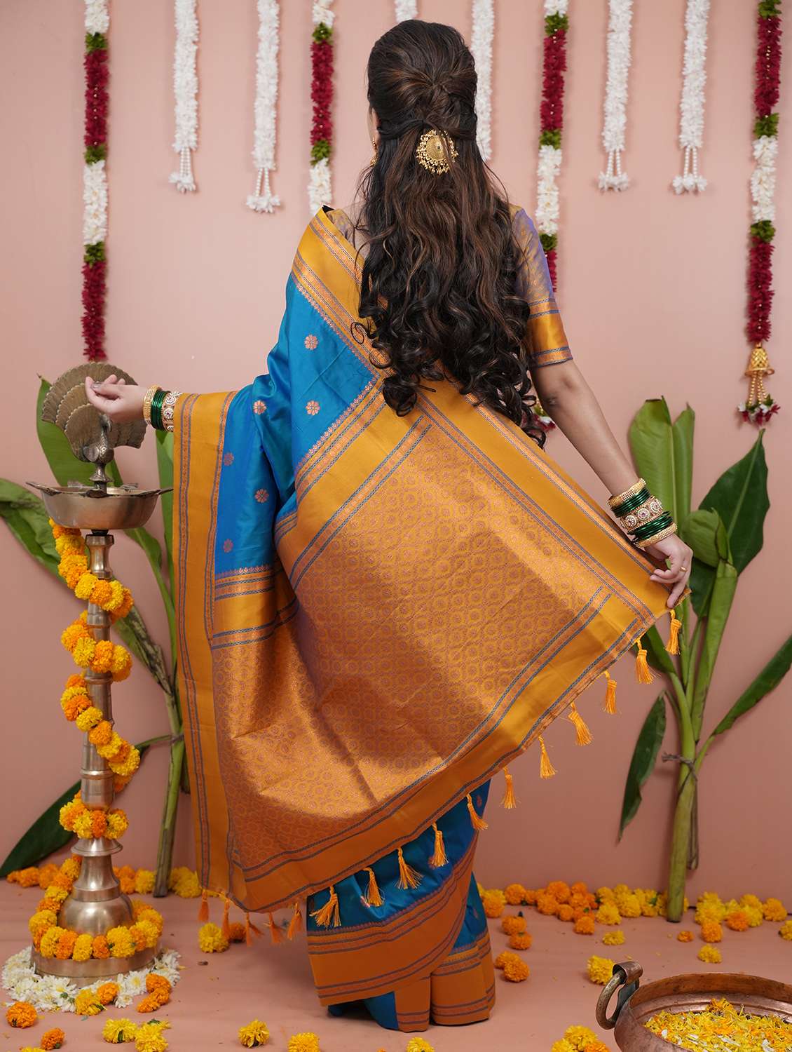 women self design nauvari saree with blouse - 22226492 -  Standard Image - 2