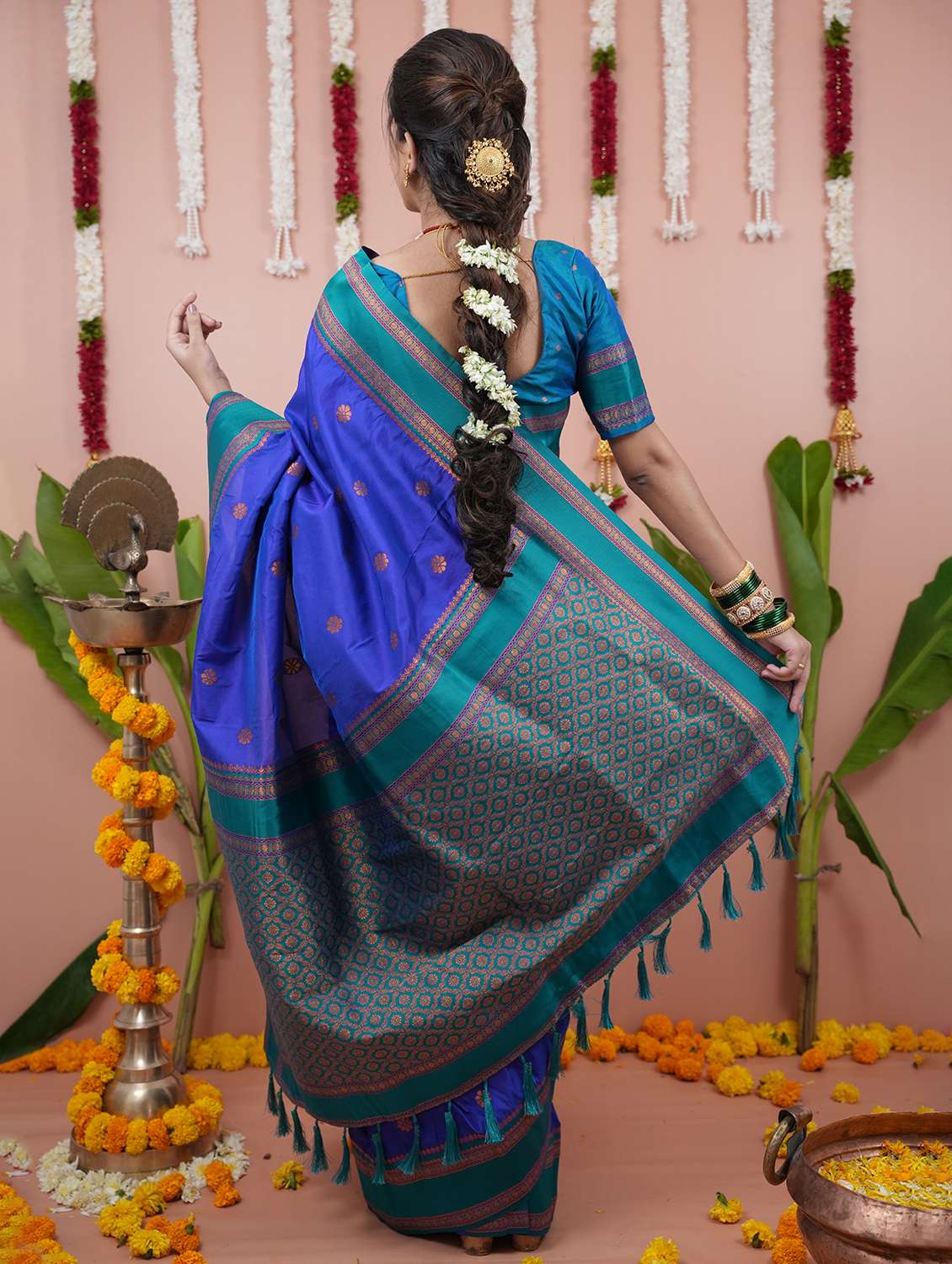 women self design nauvari saree with blouse - 22226496 -  Standard Image - 2