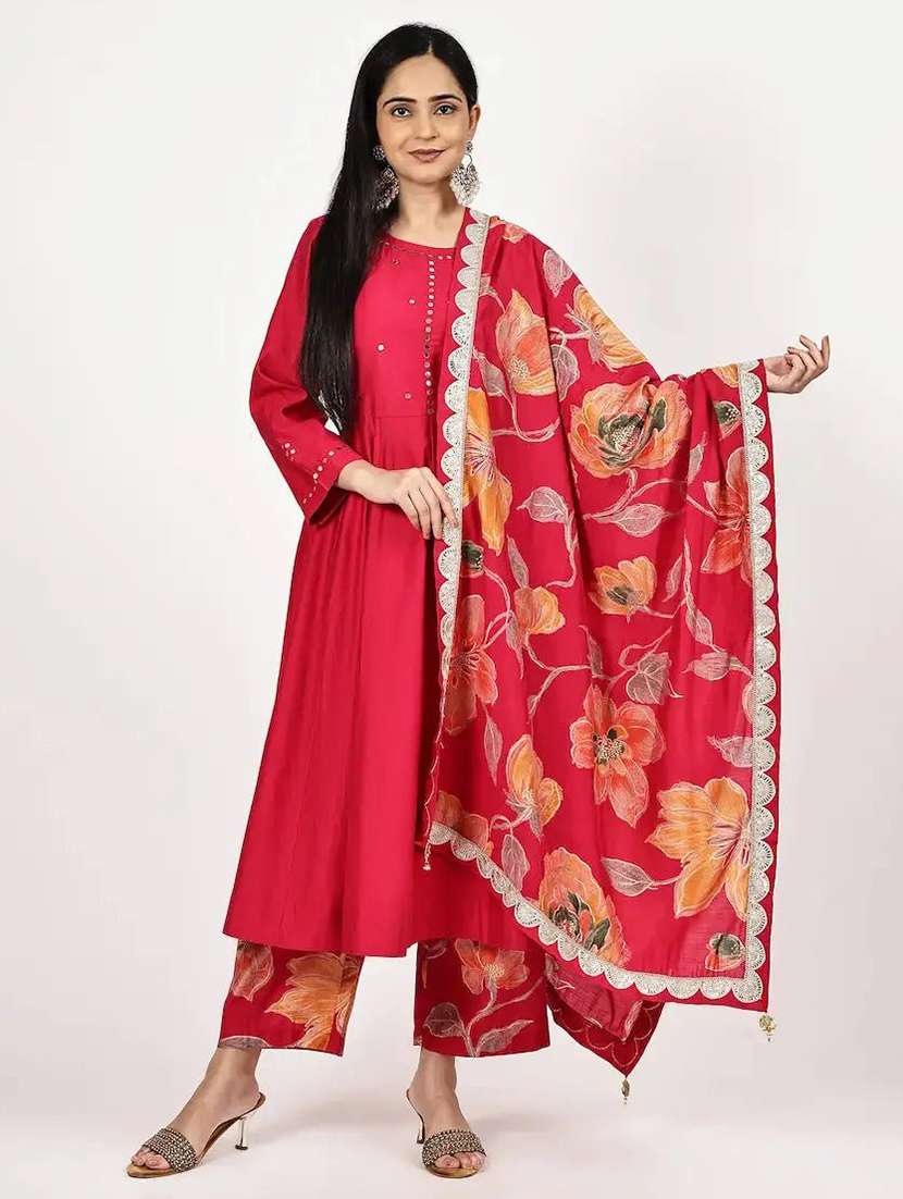 women solid with work three quarter sleeve kurta pant with dupatta set