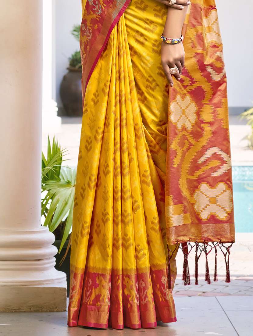 women self design pochampalli saree with blouse - 22226961 -  Standard Image - 2
