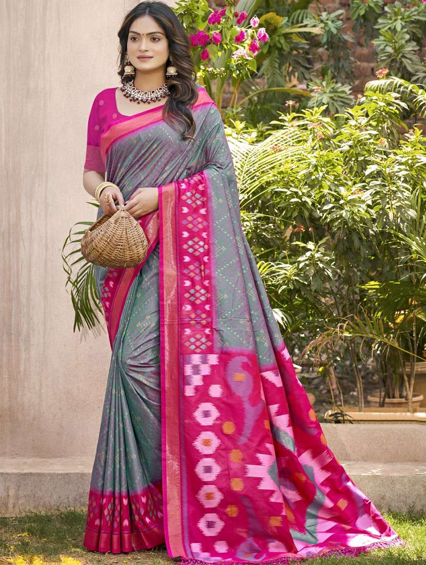 women self design pochampalli saree with blouse