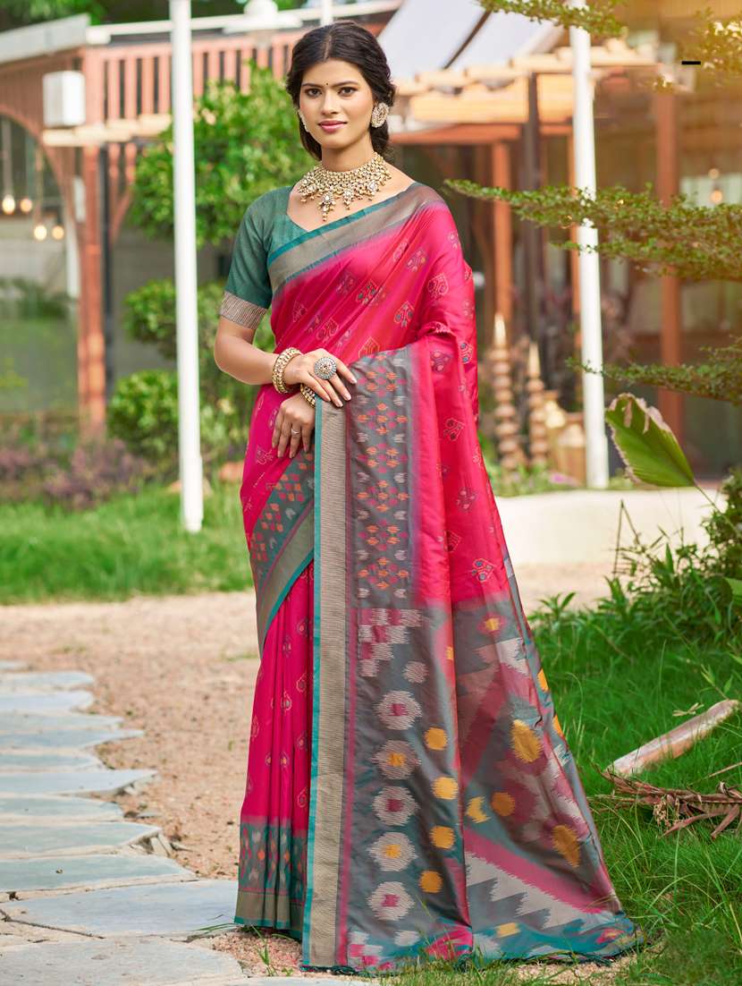 women self design pochampalli saree with blouse