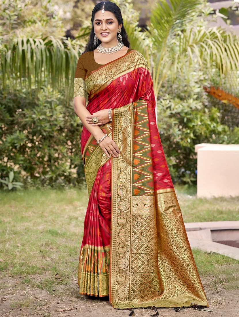 women self design pochampalli saree with blouse