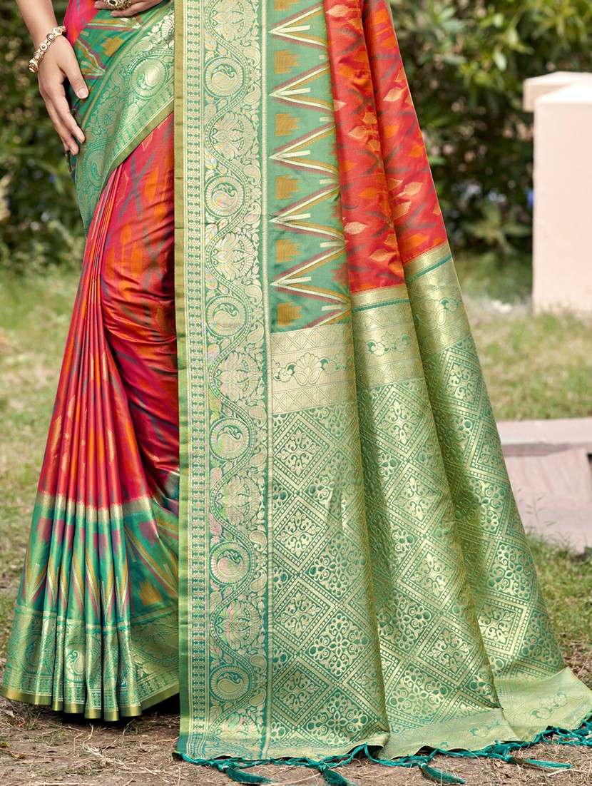 women self design pochampalli saree with blouse - 22227014 -  Standard Image - 2