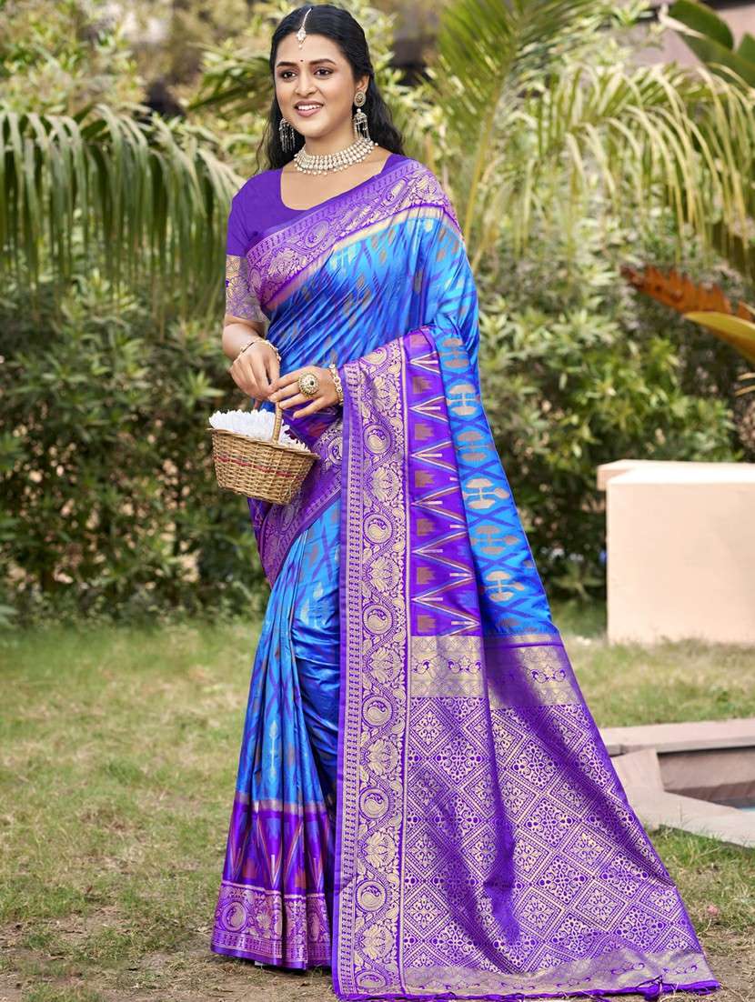 women self design pochampalli saree with blouse