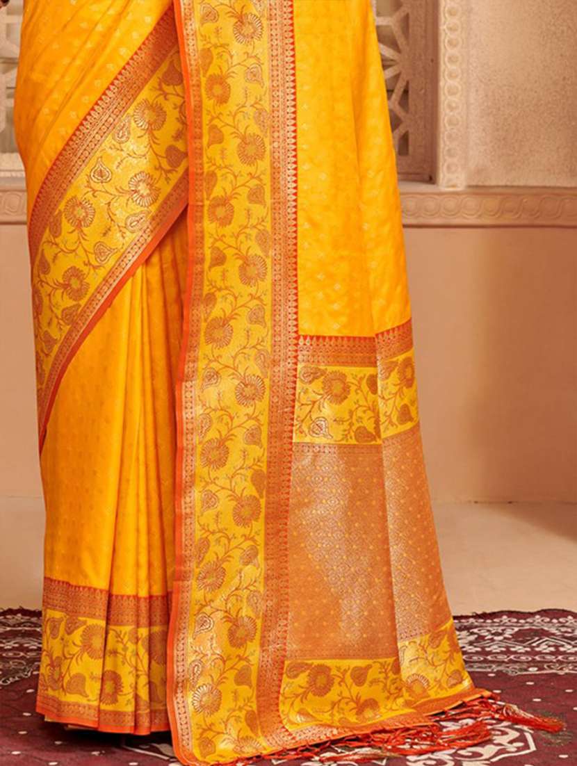 women self design kanjivaram saree with blouse - 22227037 -  Standard Image - 2
