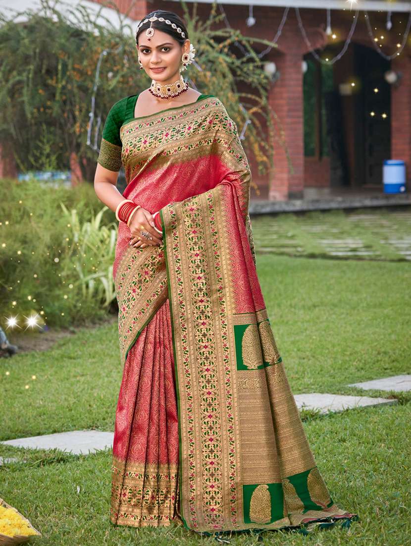 women self design kanjivaram saree with blouse