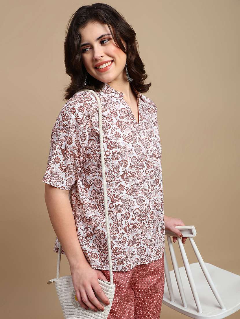 women printed short sleeve regular top - 22227472 -  Standard Image - 2