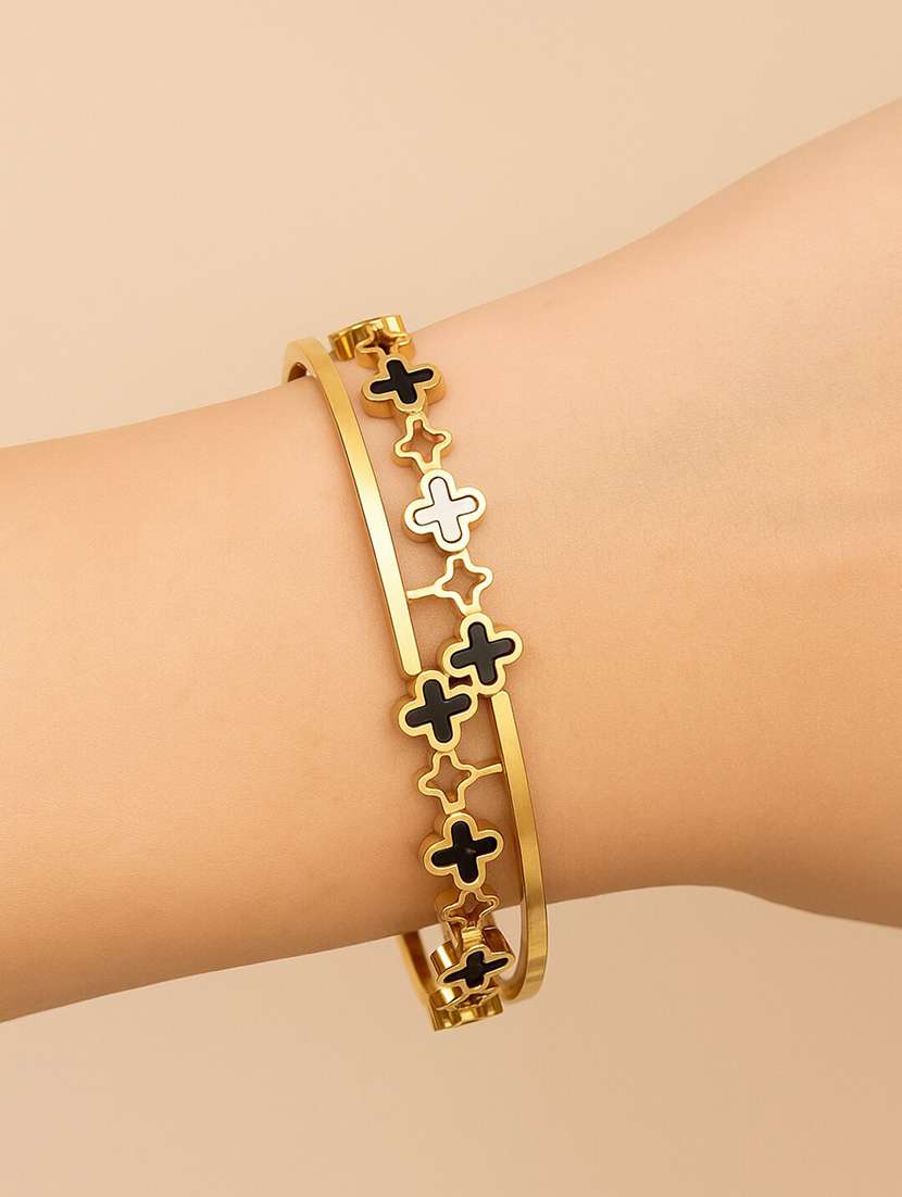 gold alloy bangle bracelet with clover pattern for women