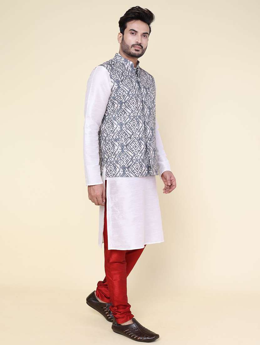 men solid mandarin neck kurta pyjama with jacket ethnic wear set - 22228020 -  Standard Image - 2