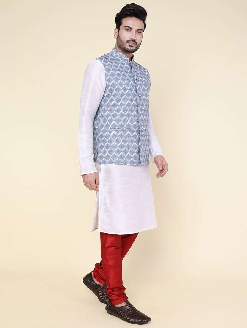 men solid mandarin neck kurta pyjama with jacket ethnic wear set - 22228086 -  Standard Image - 2