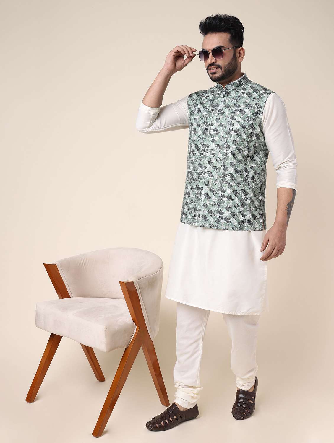 men printed mandarin neck regular fit nehru jacket - 22228104 -  Standard Image - 2