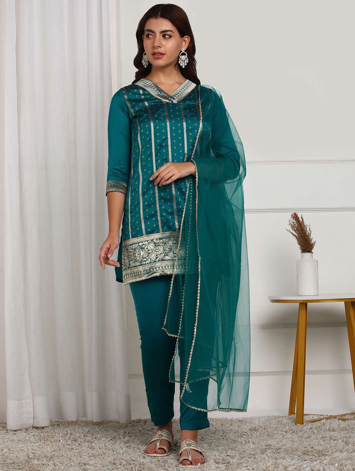 women self designed kurta pant with dupatta set