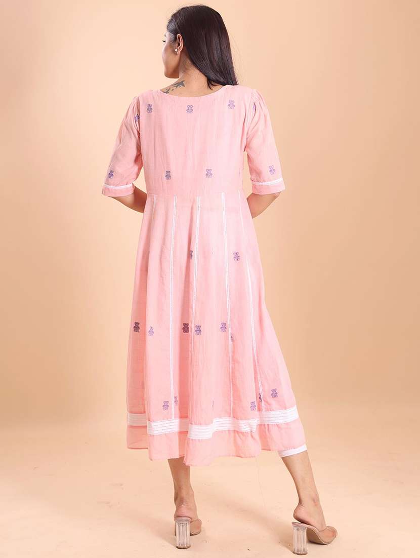 women self design three quarter sleeve a-line kurta - 22231258 -  Standard Image - 2