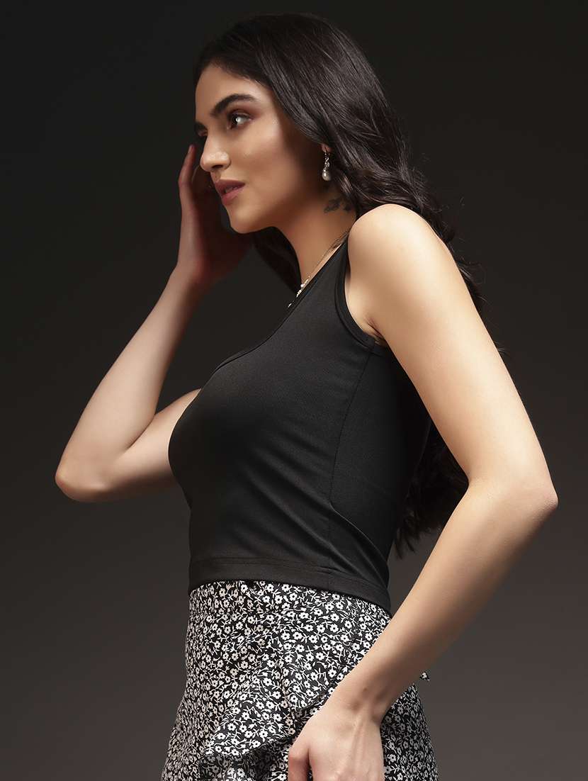 Women Solid Sleeveless Crop Top - 22231290 -  Standard Image - 2