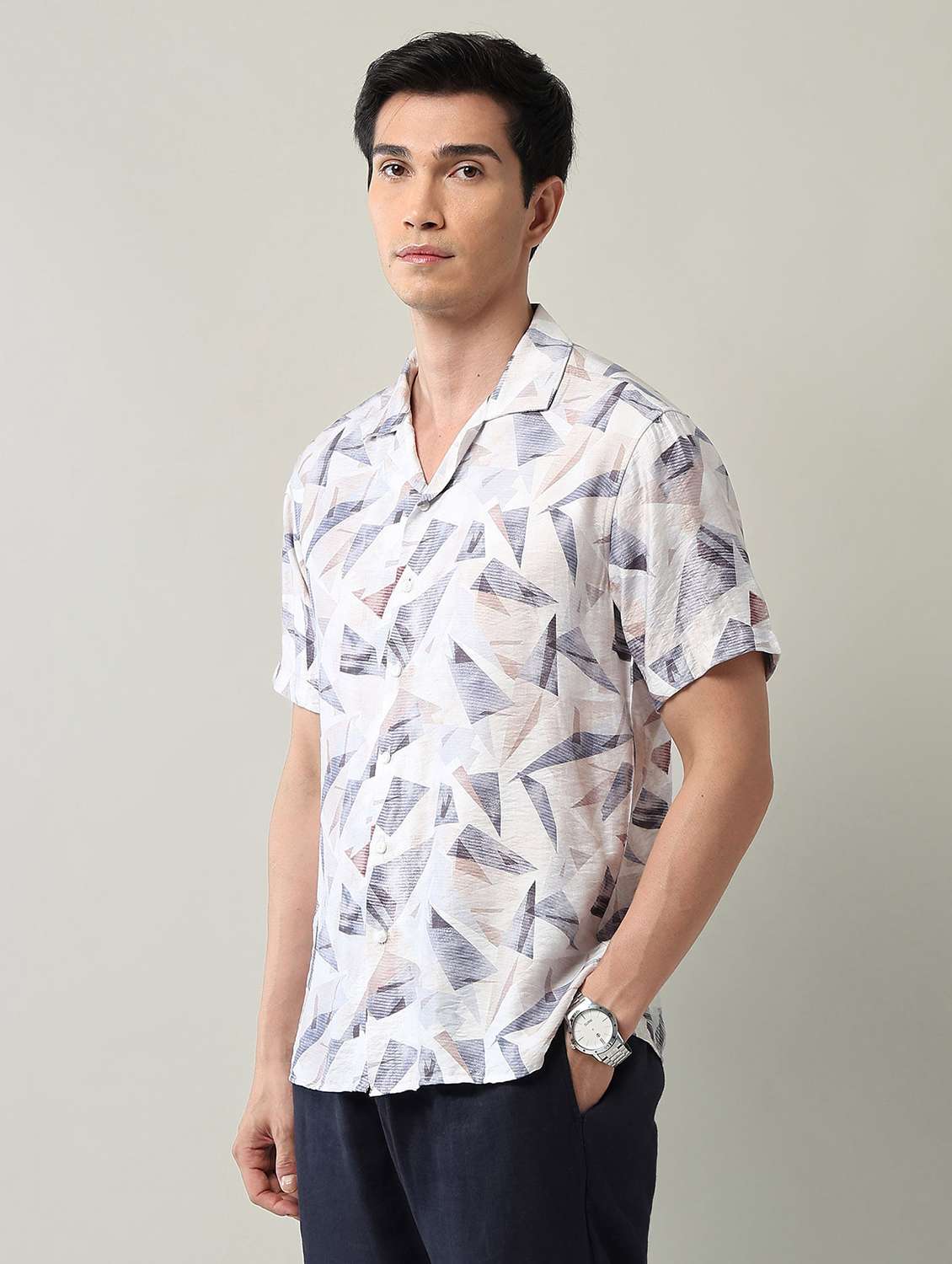 men printed short sleeve regular fit casual shirt - 22231402 -  Standard Image - 2