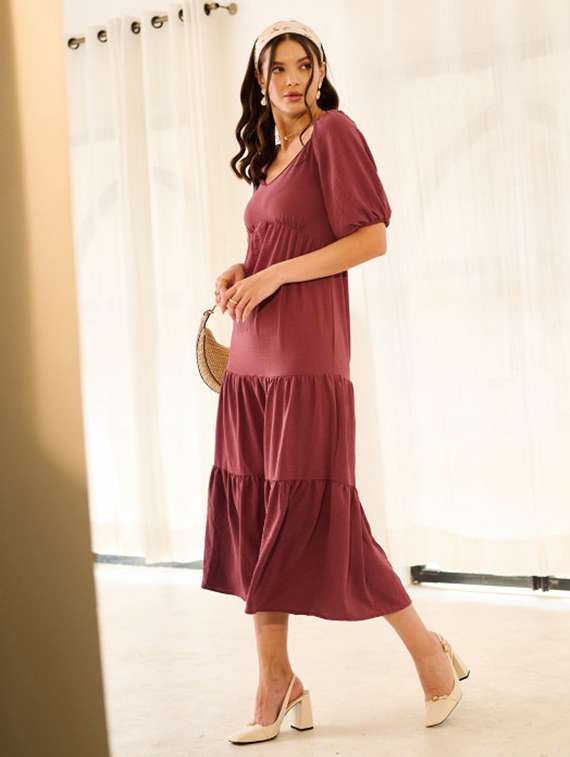 women solid puff sleeve tiered dress - 22231466 -  Standard Image - 2