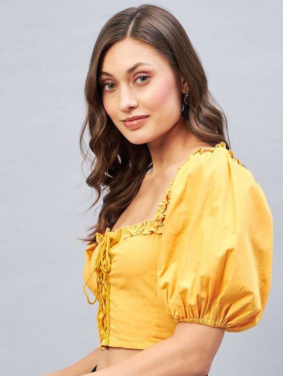 women solid puff sleeve crop top - 22231480 -  Standard Image - 2