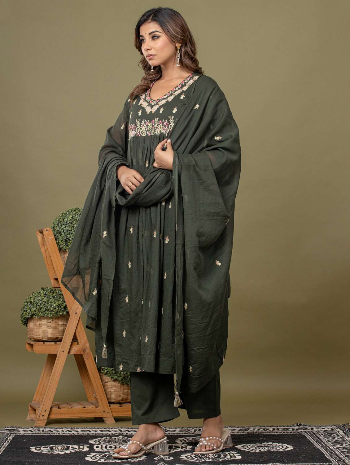 women solid with work three quarter sleeve kurta pant with dupatta set - 22231841 -  Standard Image - 2