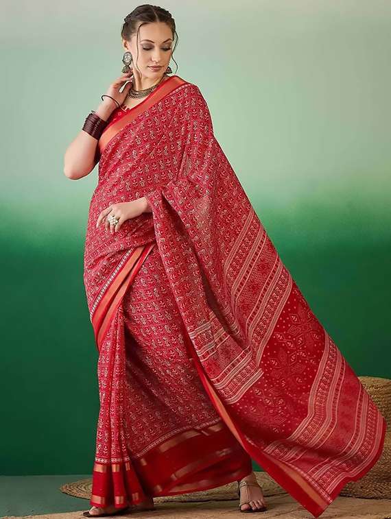 women printed casual wear saree with blouse - 22237975 -  Standard Image - 2
