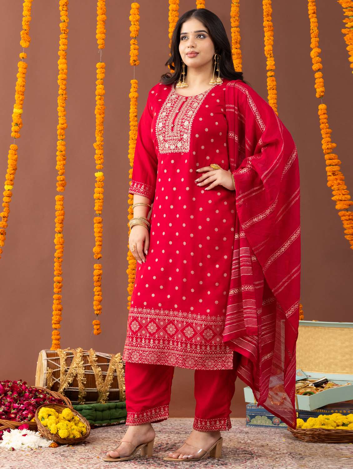 women plus size three quarter sleeve kurta pant with dupatta set - 22238771 -  Standard Image - 2