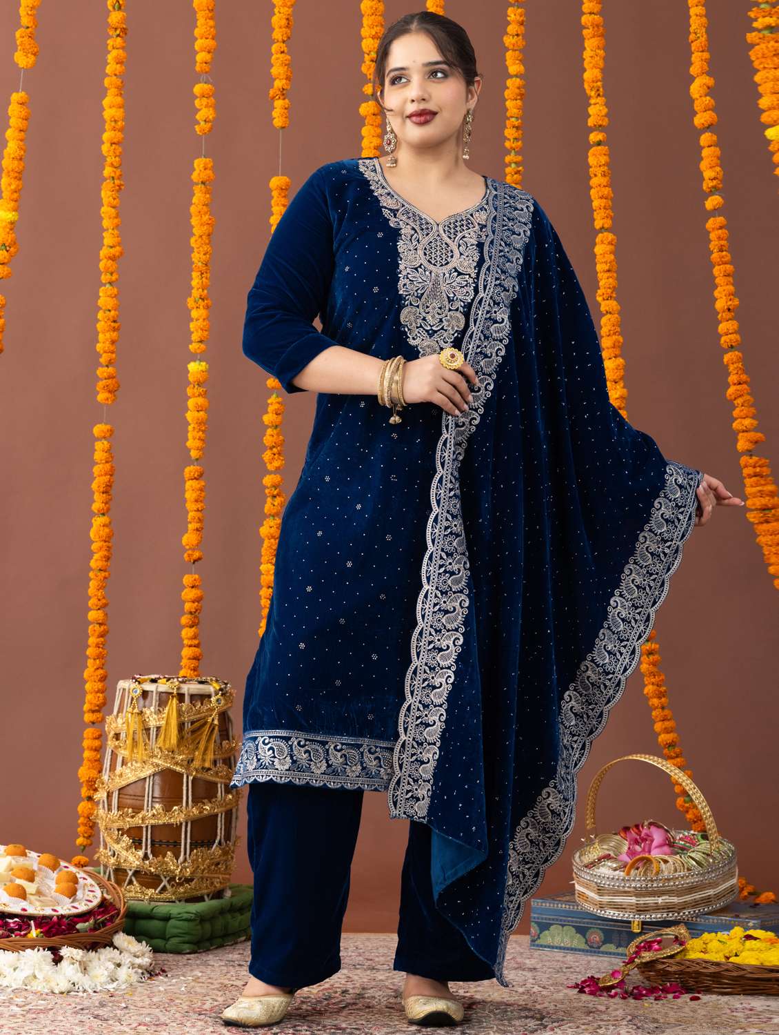 women plus size three quarter sleeve kurta pant with dupatta set