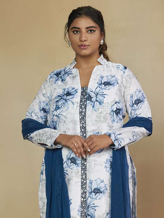 women plus size long sleeve kurta pant with dupatta set - 22238800 -  Standard Image - 2