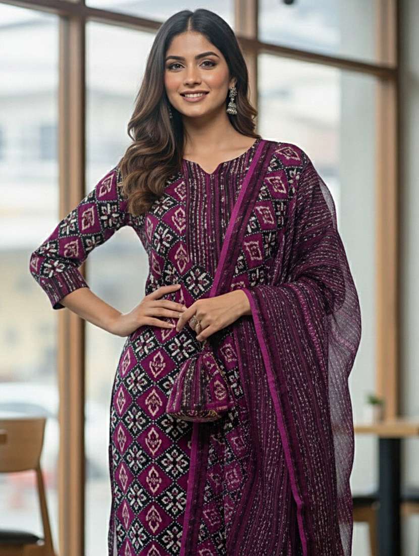 women printed three quarter sleeve kurta pant with dupatta set - 22239537 -  Standard Image - 2