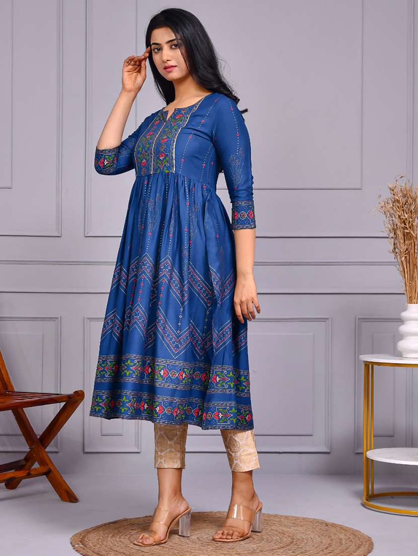 women printed three quarter sleeve flared kurta - 22239685 -  Standard Image - 2