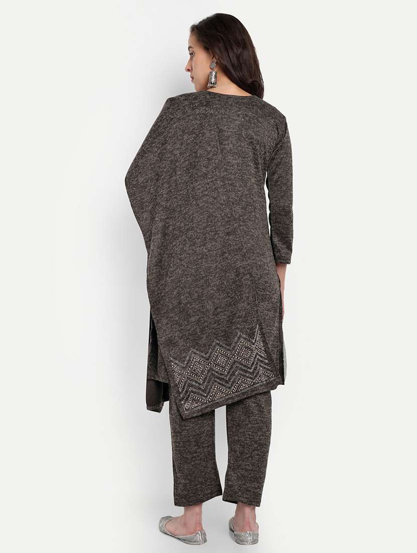 women self design three quarter sleeve kurta pant with dupatta set - 22240437 -  Standard Image - 2