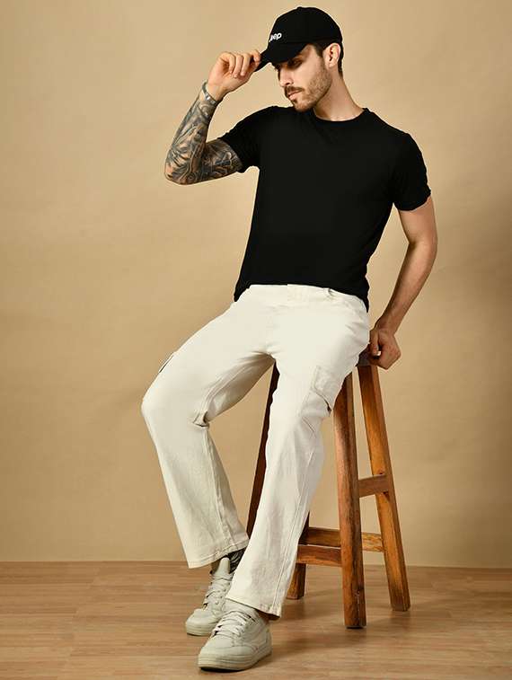 men solid mid rise relaxed fit cargo - 22240997 -  Standard Image - 2