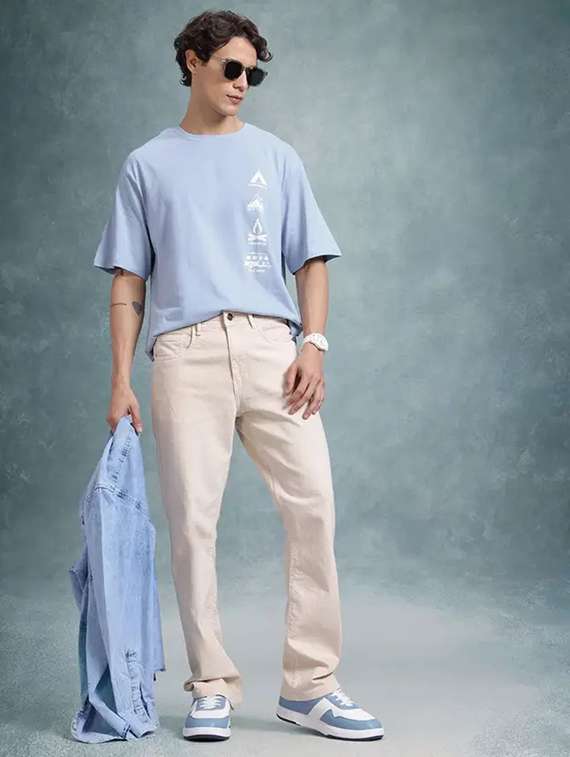 men plain mid rise relaxed fit jeans - 22241013 -  Standard Image - 2