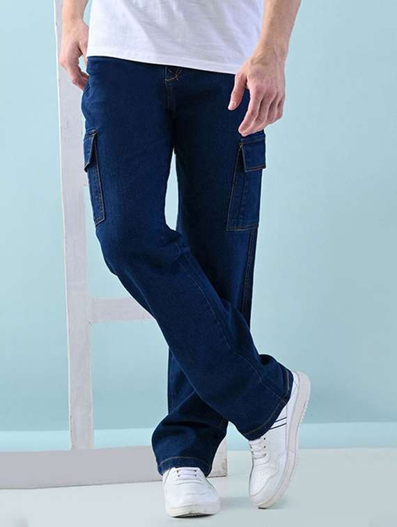 men solid mid rise regular fit cargo